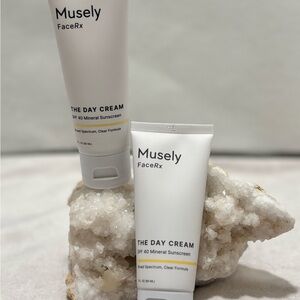 Musely FaceRx The Day Cream SPF 40 - 2oz Clear NEW Sealed.